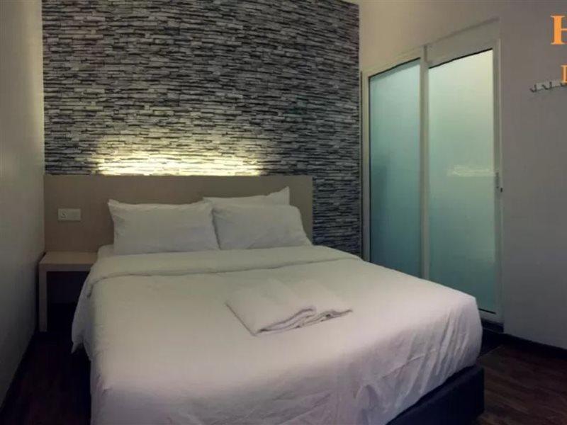 סגאמאט H Hotel מראה חיצוני תמונה