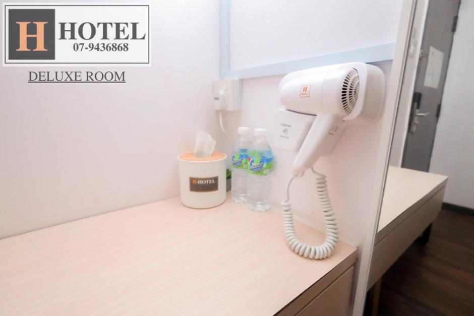 סגאמאט H Hotel מראה חיצוני תמונה